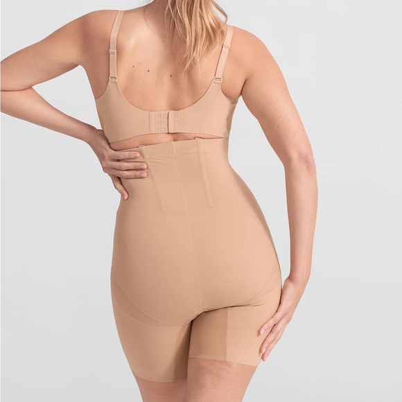 NWT Honeylove The Super Power Short in Sans size Small - Picture 2 of 7